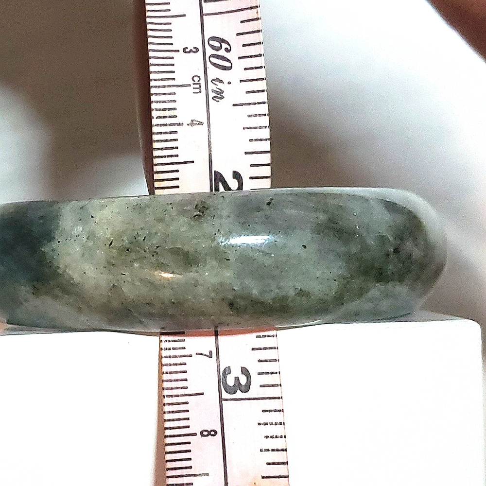 *Millard Gem Quality Labradorite Bangle Bracelet - image 4